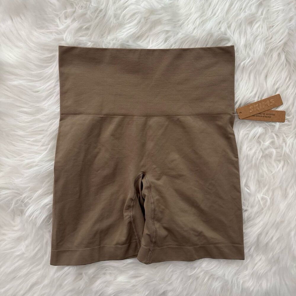Skims Soft Smoothing Seamless Short Desert Size Small